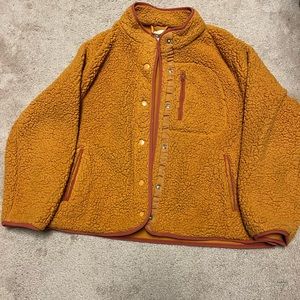 Women’s fleece button up jacket